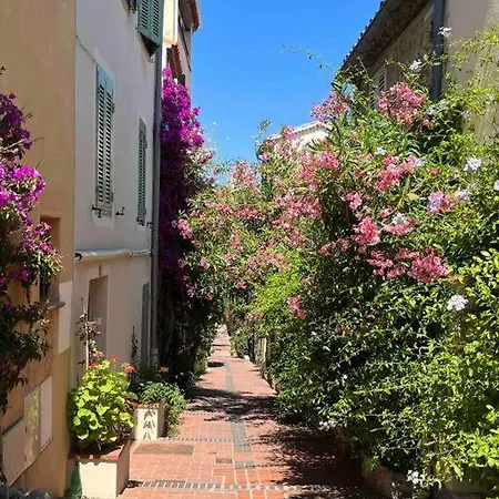 Moringa - New Unit For 2 Ac Close To * Antibes